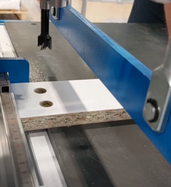 Открыл производство, продавал на Авито, заработал 11 млн долгов, и изменил все - 7