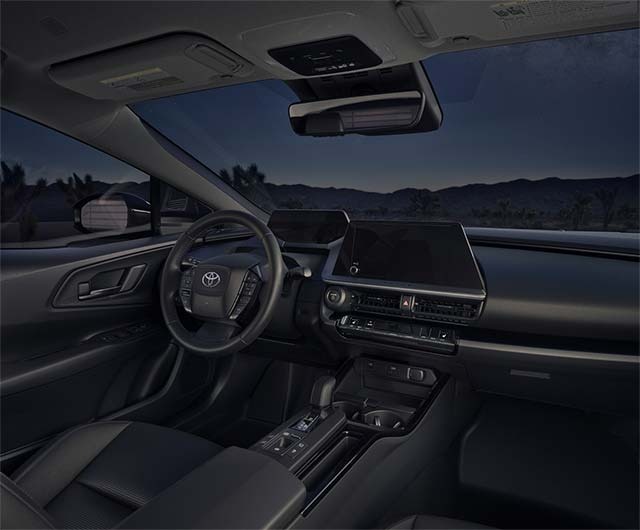 Toyota представила новый Prius Plug-in Hybrid 2026 года: 220 лошадиных сил и солнечная крыша