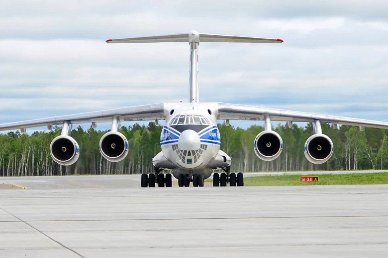 Быстрее и безопаснее: спутники впервые прибыли на космодром Восточный самолётом - 1 Быстрее и безопаснее: спутники впервые прибыли на космодром Восточный самолётом