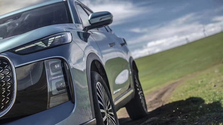 Представлены две новые модели Chery Tiggo 8