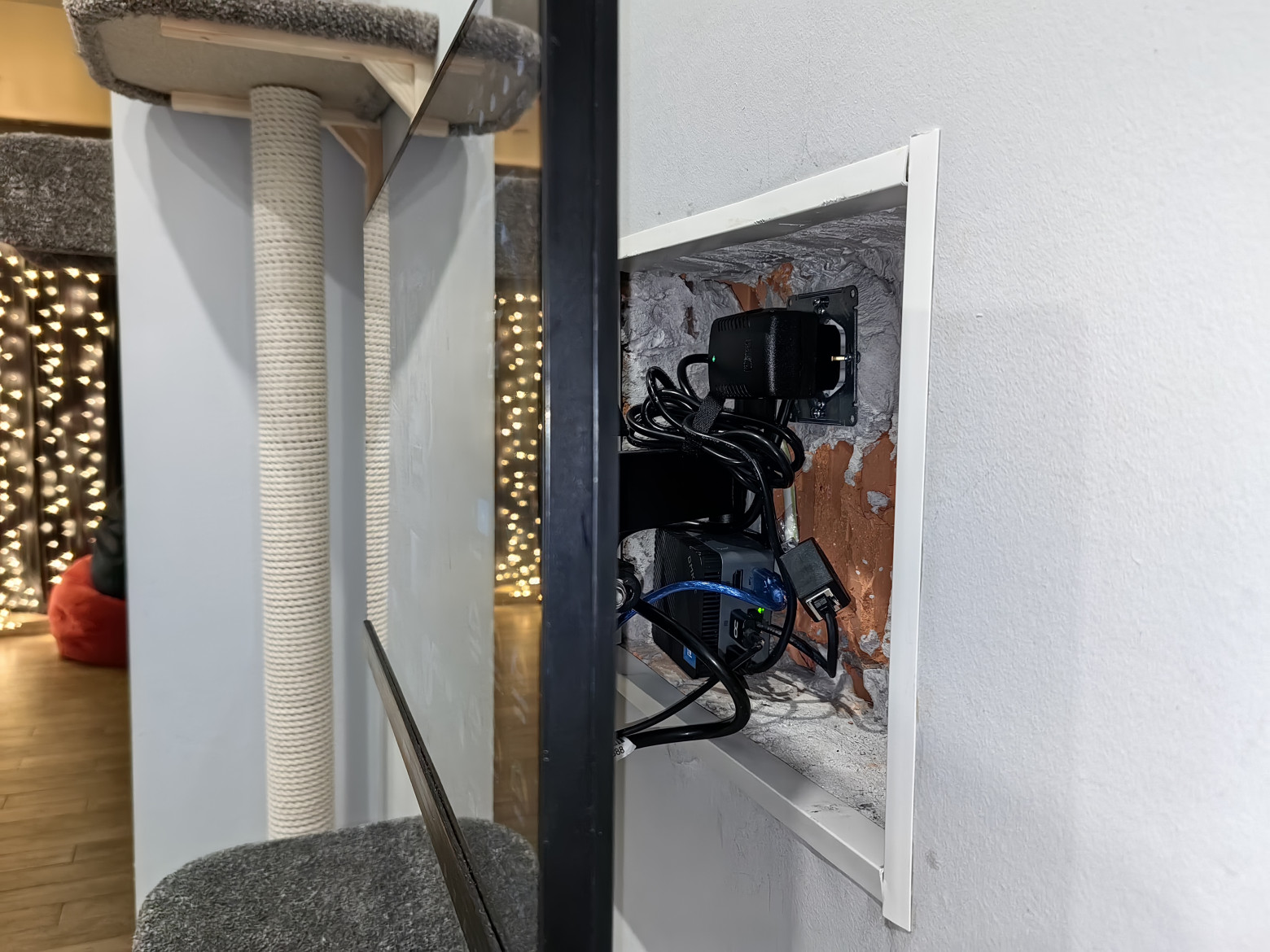 Сперва добейся, потом критикуй. Ну или сразу критикуй