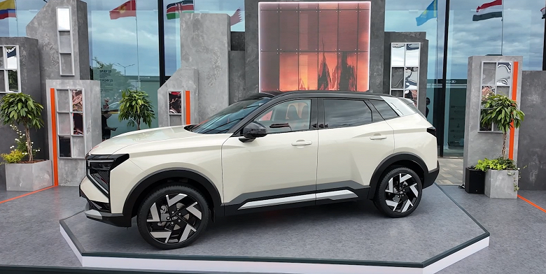 &laquo;Это целая наука, целая история&raquo;, &mdash; глава АвтоВАЗа рассказал, почему кроссовер Lada назвали Azimut, и сколько примерно он может стоить