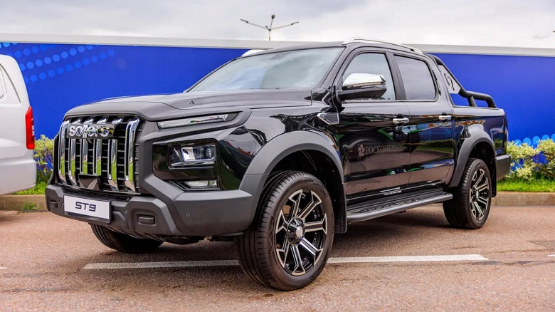 Отечественный 224-сильный рамный внедорожник с корнями Toyota, который будут собирать на УАЗе. Новый Sollers ST9 показали на ПМЭФ-2025 