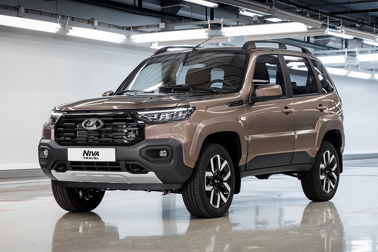 Lada Niva Travel 2025: новый мотор, улучшенная динамика и комфорт, сниженный расход. Появились подробности о внедорожнике