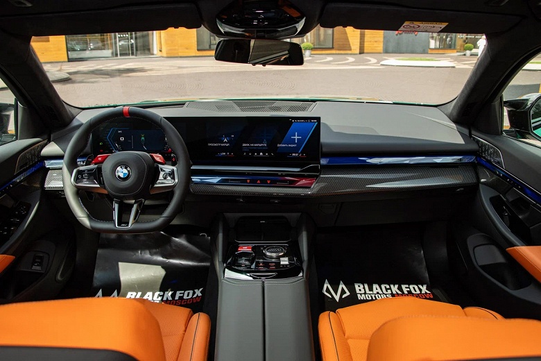 В Россию приехал сверхпопулярный BMW M5 Touring: первую машину в наличии продают за 20,5 млн рублей