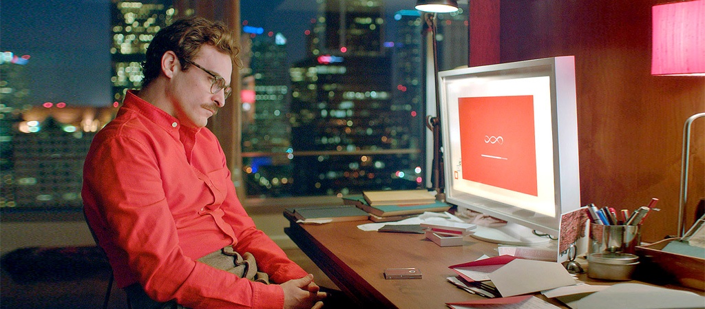 Герой фильма «Она» слушает голос ИИ-подруги — то, что в 2013 году выглядело как фантастика, в 2025-м становится обыденностью