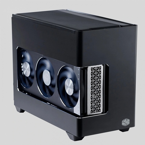 Крошечный системник, в котором видеокарта стоит параллельно с системной платой. Cooler Master NR200P V3 поддерживает GeForce RTX 50-й серии