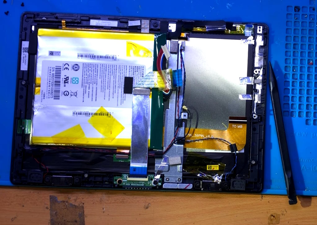 Acer Switch One 10: как я спас необычный планшет-трансформер с барахолки. Что это за устройство? - 9 image