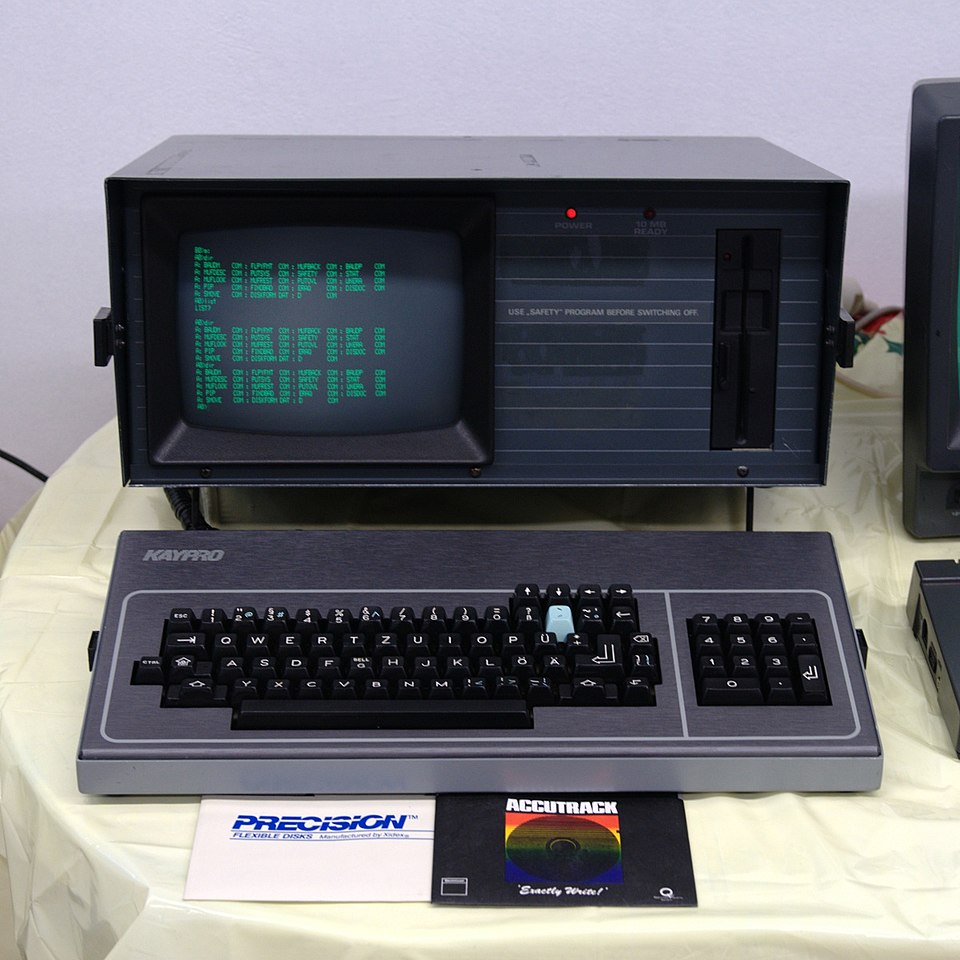 Kaypro II. Удивительная история любимого компьютера Артура Кларка - 3