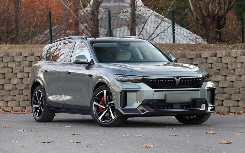 Проблемы с круиз-контролем всплыли у новейших Voyah Free российской сборки