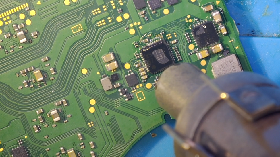 Ремонт Nintendo Switch Lite после залития водой. Это не всегда приговор - 10 Ремонт Nintendo Switch Lite после залития водой. Это не всегда приговор - 10