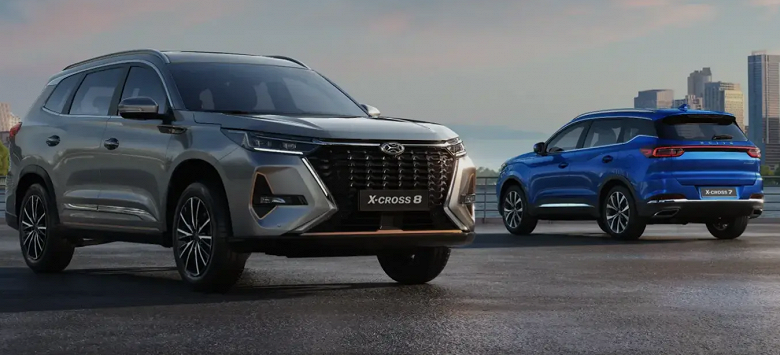 История Xcite в России только начинается. После рекордных продаж АвтоВАЗ заявил, что бренду не грозит закрытие