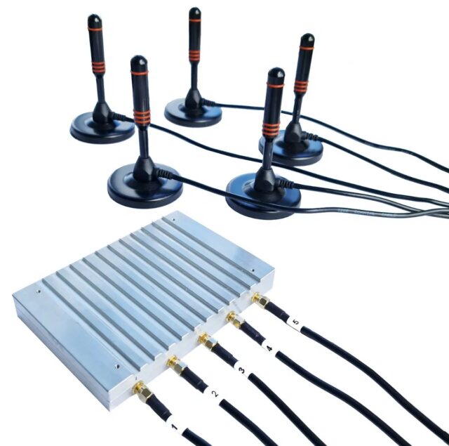 Программно-определяемые радиосистемы SDR Hack RF One и др — что лучше — оригинал, российское изделие или китайский клон? - 4