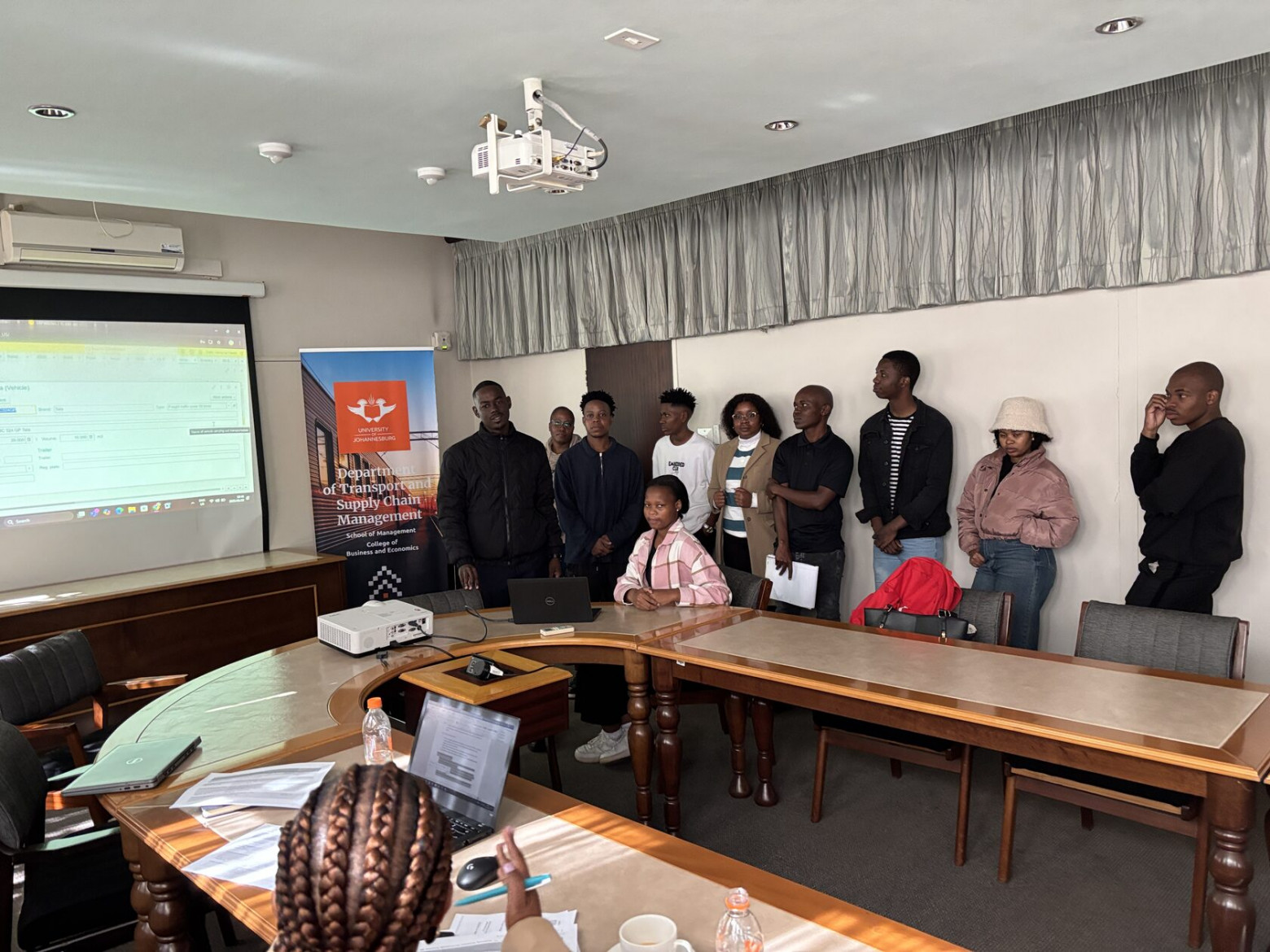 Так есть ли английский в 1С? - 3 Так есть ли английский в 1С? - 3