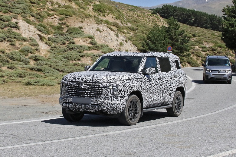 Легенда возвращается? Mitsubishi тестирует загадочный прототип: возможно, это совершенно новый Mitsubishi Pajero