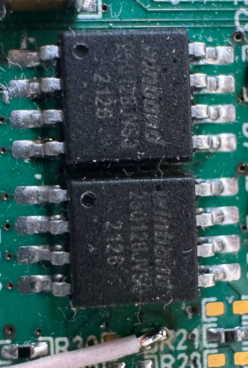 Dual flash SS 8-bit Parallel + Zynq 7000 - 2