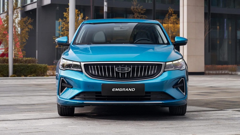 Сезон распродаж продолжается: в России сильно подешевели Geely Emgrand и Geely Preface