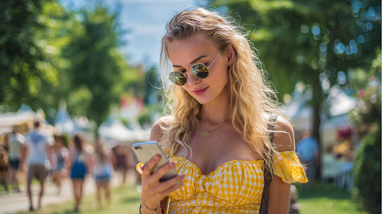 Отечественный Max уже обогнал Telegram и WhatsApp в категории коммуникационных сервисов в российском Google Play