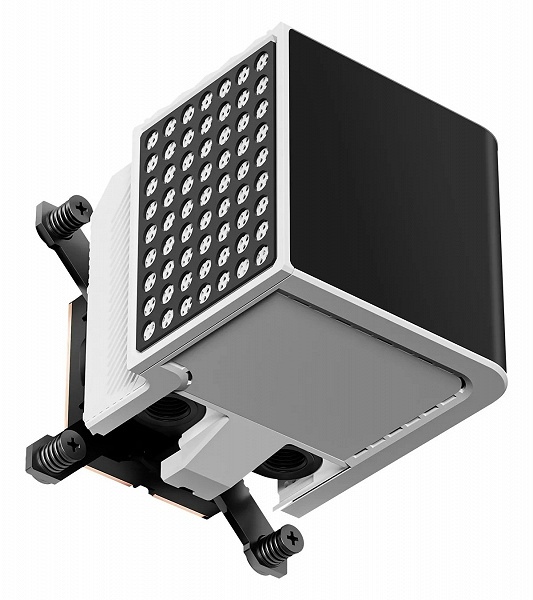 AMOLED-экран разрешением 2240 х 1080 пикселей, который показывает 3D-изображение без очков. Представлен водоблок Tryx Panorama WB