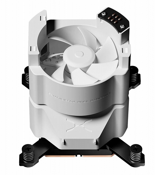 AMOLED-экран разрешением 2240 х 1080 пикселей, который показывает 3D-изображение без очков. Представлен водоблок Tryx Panorama WB