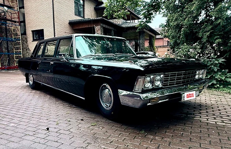 Уникальный правительственный ЗИЛ-114 продают в Москве: мотор V8 на 300 л.с. и «автомат» — по цене новой BMW 740d xDrive - 1 Уникальный правительственный ЗИЛ-114 продают в Москве: мотор V8 на 300 л.с. и «автомат» — по цене новой BMW 740d xDrive