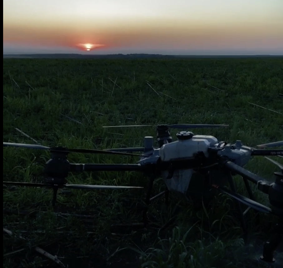 Я беру джойстик, лечу в поле и зарабатываю 3,6 млн чистой прибыли за сезон - 25