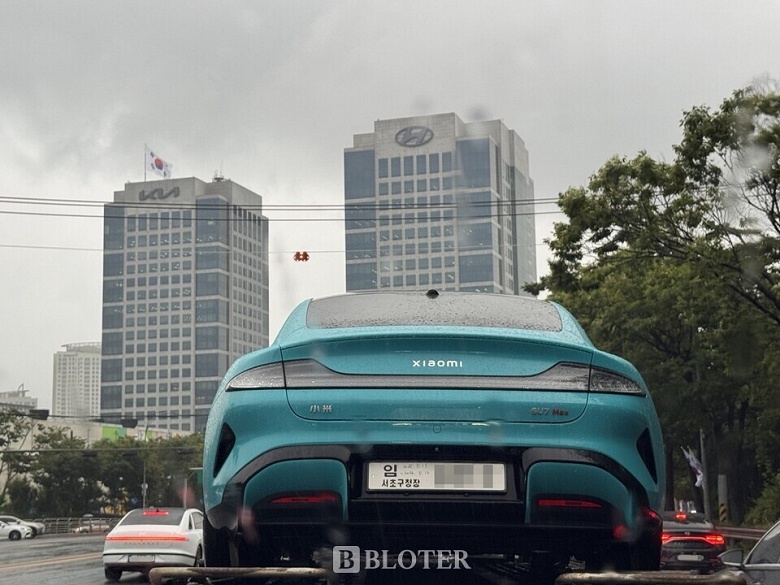 Теперь уже корейцы стараются не отставать от китайцев. Hyundai купила Xiaomi SU7 для исследований — ждем технологии Xiaomi в машинах Hyundai? - 1 Теперь уже корейцы стараются не отставать от китайцев. Hyundai купила Xiaomi SU7 для исследований — ждем технологии Xiaomi в машинах Hyundai?