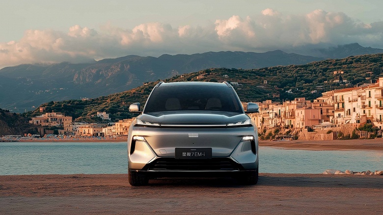 В Россию официально везут Geely с запасом хода почти 1000 км. Это новая версия уже представленного у нас Geely Galaxy EX5 - 2 В Россию официально везут Geely с запасом хода почти 1000 км. Это новая версия уже представленного у нас Geely Galaxy EX5