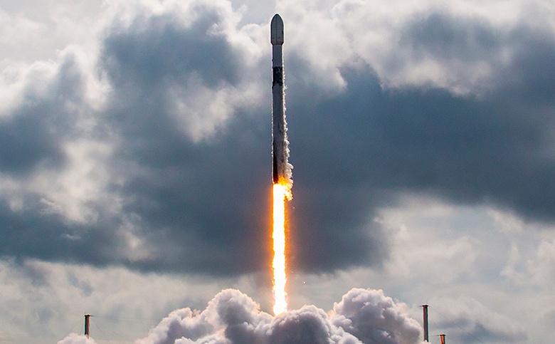 Одна и та же ракета полетит в космос 30-й раз: SpaceX готовит Falcon 9 к историческому запуску