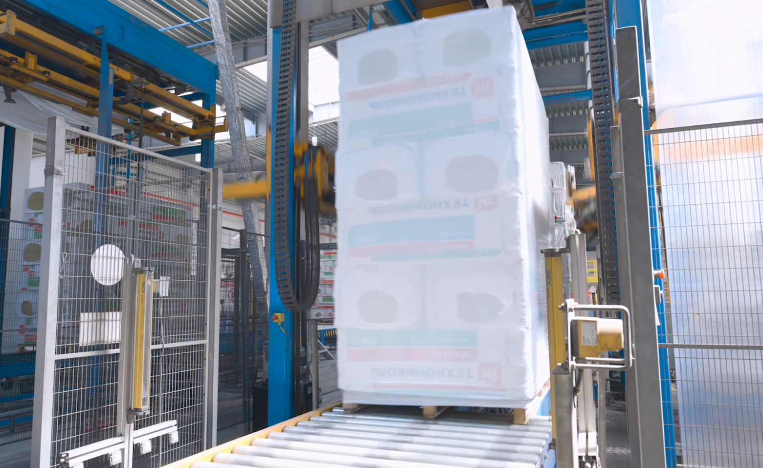 Звук — хитрый зверь. Пролезает даже через бетон. Я покажу, как мы его ловим - 23