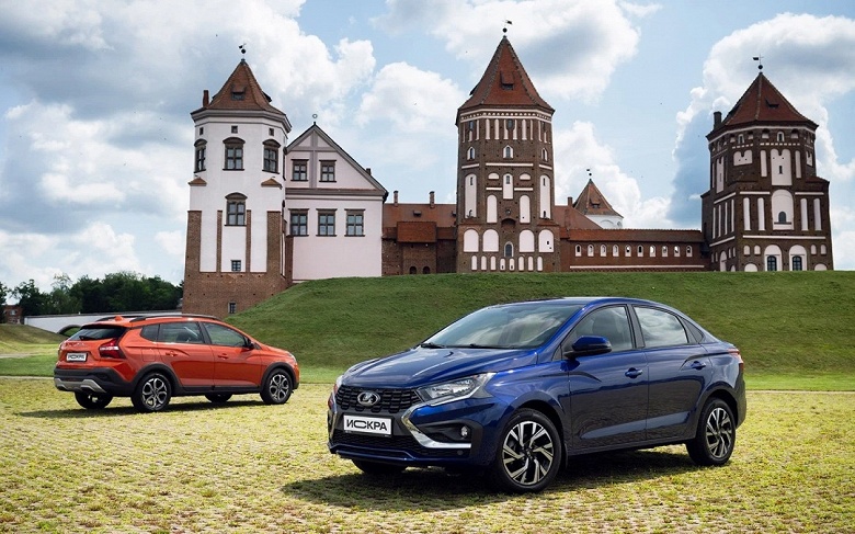 Lada, включи свет и открой багажник. Автомобили АвтоВАЗа получат дистанционный запуск двигателя и голосовое управление различными функциями - 1 Lada, включи свет и открой багажник. Автомобили АвтоВАЗа получат дистанционный запуск двигателя и голосовое управление различными функциями