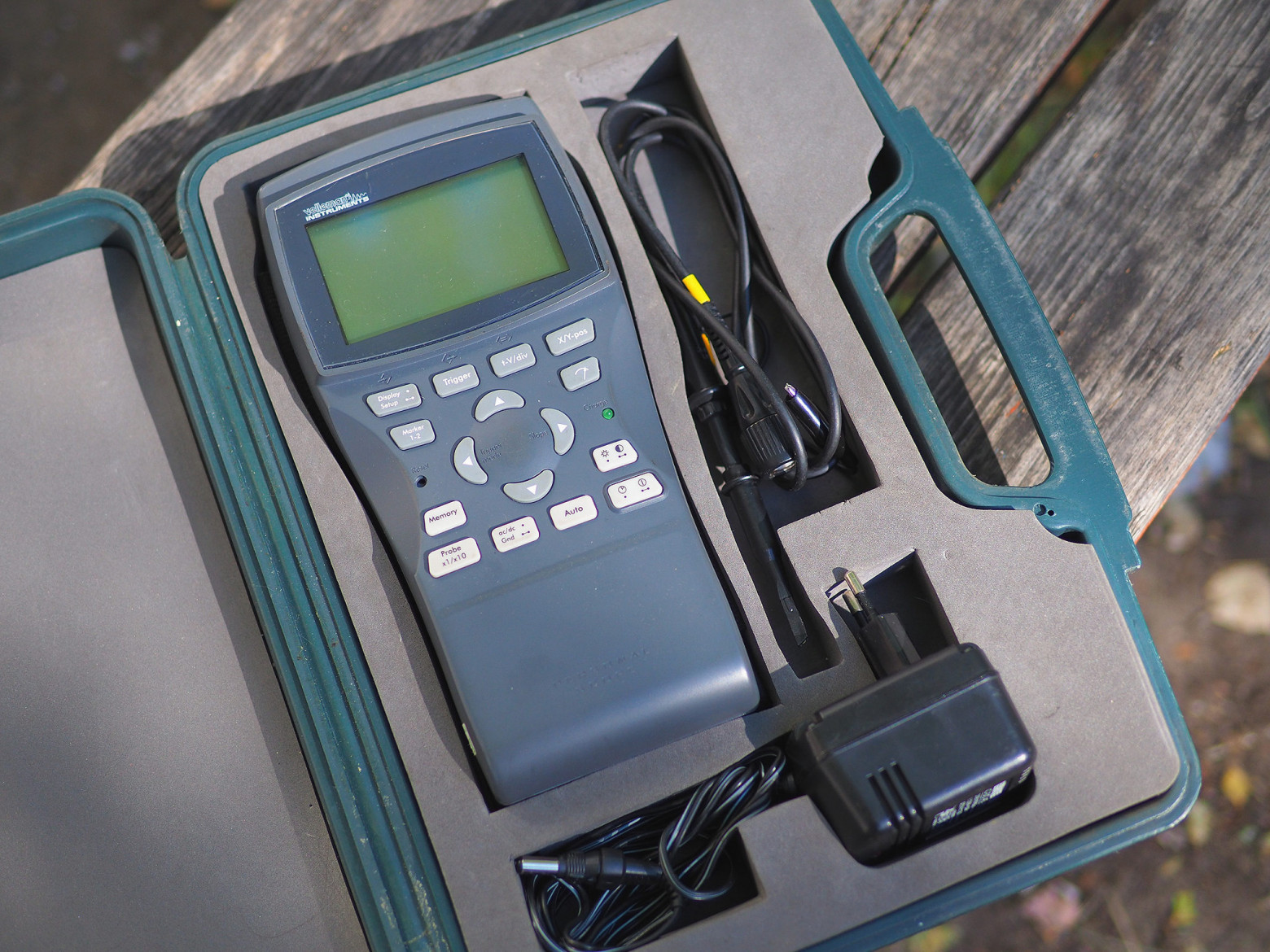 Velleman HPS40 — компактный осциллограф из 2002 года - 2 Velleman HPS40 — компактный осциллограф из 2002 года - 2