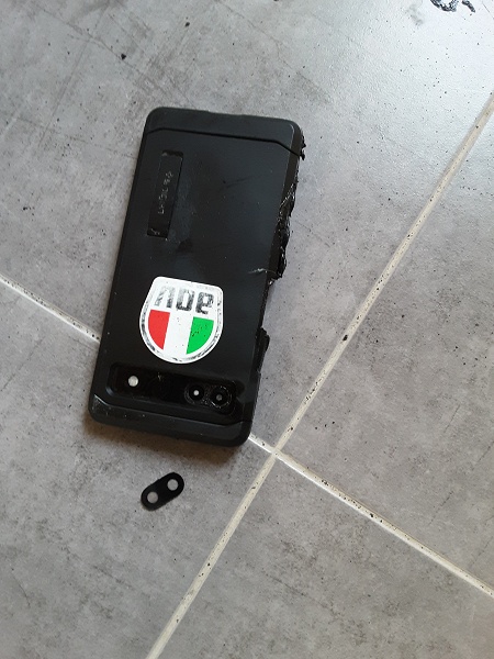 Google выпустила обновление для Pixel 6a, чтобы те не загорались и не взрывались, но лучше не стало: зафиксирован еще один случай возгорания Pixel 6a