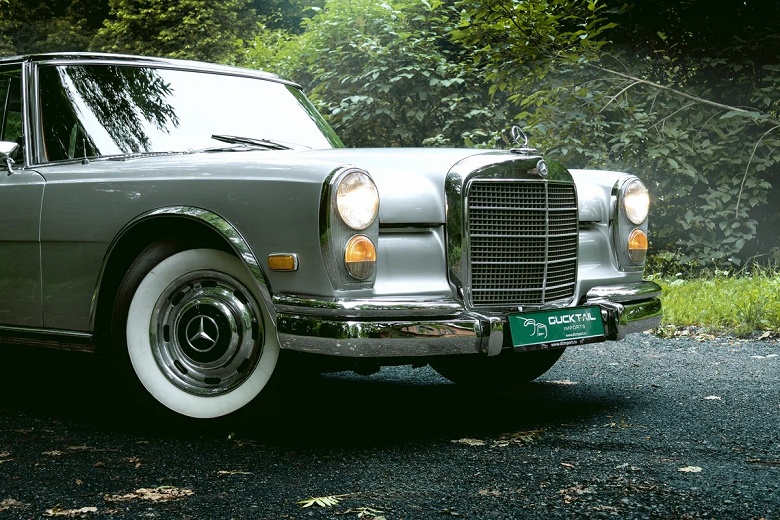 Эпоха на колесах: в России продают легендарный «шестисотый» Mercedes, но не из 90-х годов, а из 70-х - 2 Эпоха на колесах: в России продают легендарный «шестисотый» Mercedes, но не из 90-х годов, а из 70-х