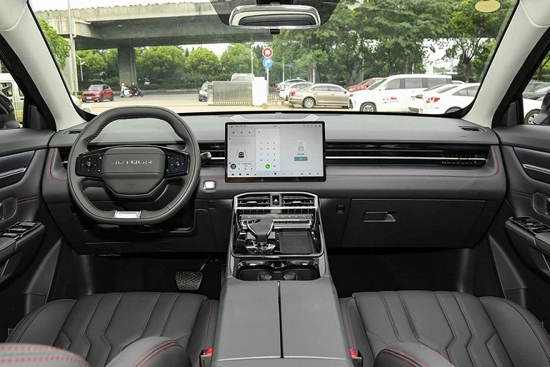 Новее, современнее и в два раза дешевле, чем в России: в Китае стартовали продажи Jetour Dashing 2026