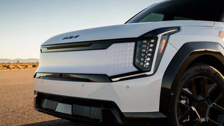 Kia Sportage, K5, Carnival и Telluride вытягивают Kia: электромобили Kia EV6 и EV9 теряют более 40% в продажах, в то время как бензиновые модели бьют рекорды - 1 Kia Sportage, K5, Carnival и Telluride вытягивают Kia: электромобили Kia EV6 и EV9 теряют более 40% в продажах, в то время как бензиновые модели бьют рекорды