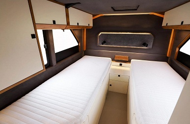 Внедорожный автобус-монстр Torsus Liberra превратили в роскошный отель на колесах — идеальный автодом для России, у кого есть 662 тысячи долларов - 4 Внедорожный автобус-монстр Torsus Liberra превратили в роскошный отель на колесах — идеальный автодом для России, у кого есть 662 тысячи долларов