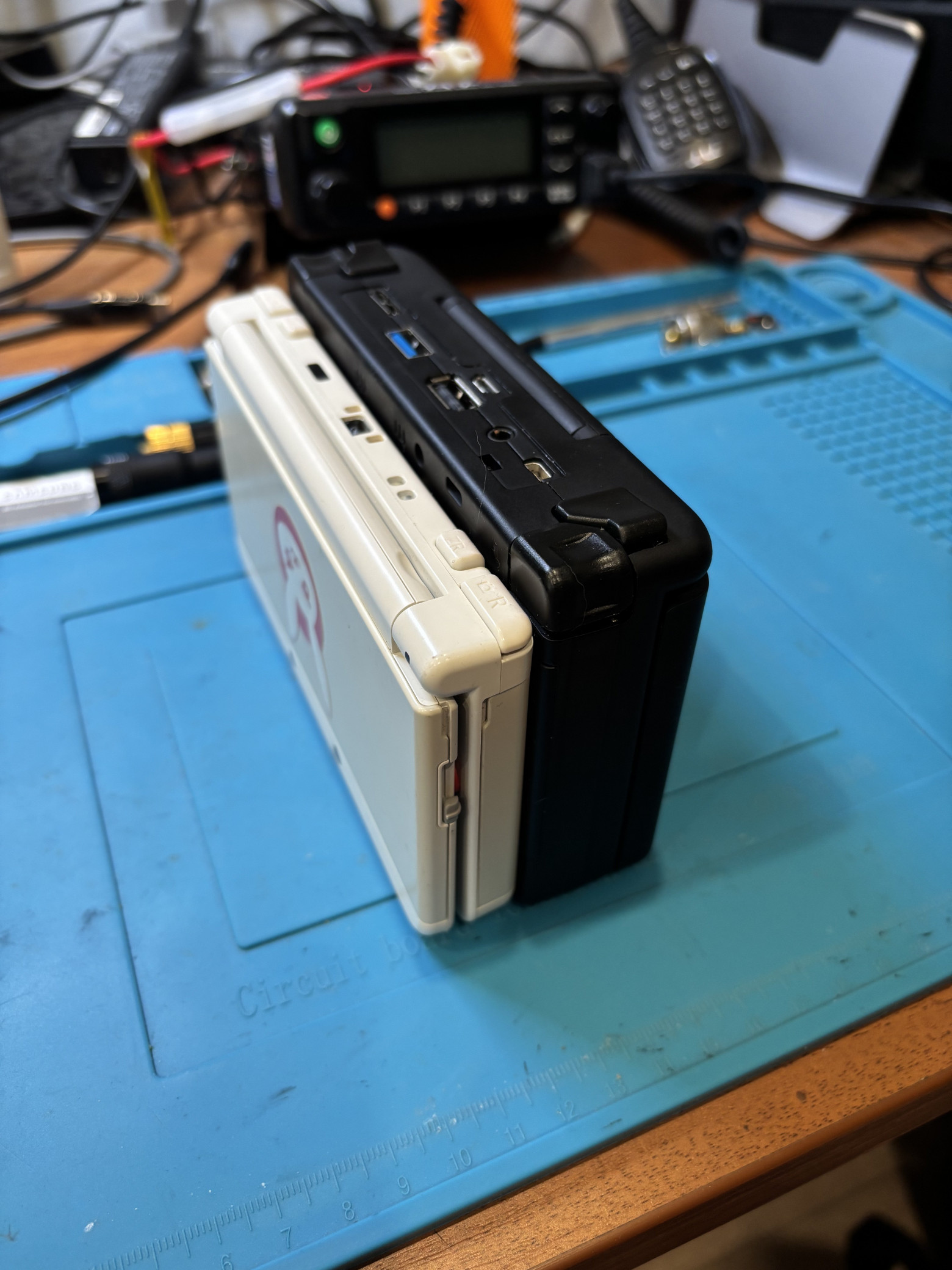 Сравнение в Nintendo 3DS толщина