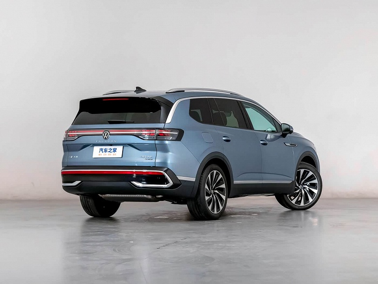 Самый большой кроссовер Volkswagen оказался на удивление доступным: представлен обновленный Volkswagen Talagon за 270 тыс. юаней (3 млн рублей) - 2 Самый большой кроссовер Volkswagen оказался на удивление доступным: представлен обновленный Volkswagen Talagon за 270 тыс. юаней (3 млн рублей)