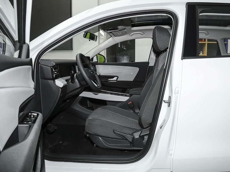 &laquo;Китайский Volkswagen&raquo; на платформе Skoda Karoq уже у дилеров: продажи Jetta VS8 стартуют 8 августа