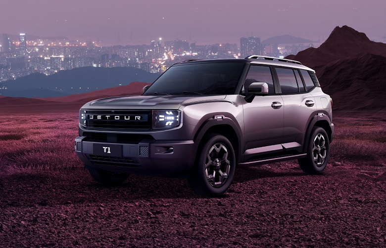 Полноценный внедорожник с 8-ступенчатым &laquo;автоматом&raquo;, запасом хода 1300 км и официальной гарантией в России. Jetour T1 выйдет уже в сентябре