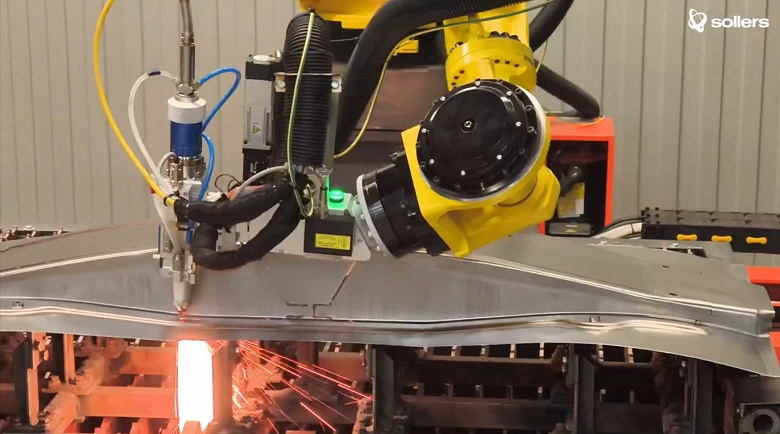 Новые УАЗы станут более качественными. Завод модернизировал производство, теперь сложные 3D-детали кузова производятся с высокой точностью - 1 Новые УАЗы станут более качественными. Завод модернизировал производство, теперь сложные 3D-детали кузова производятся с высокой точностью