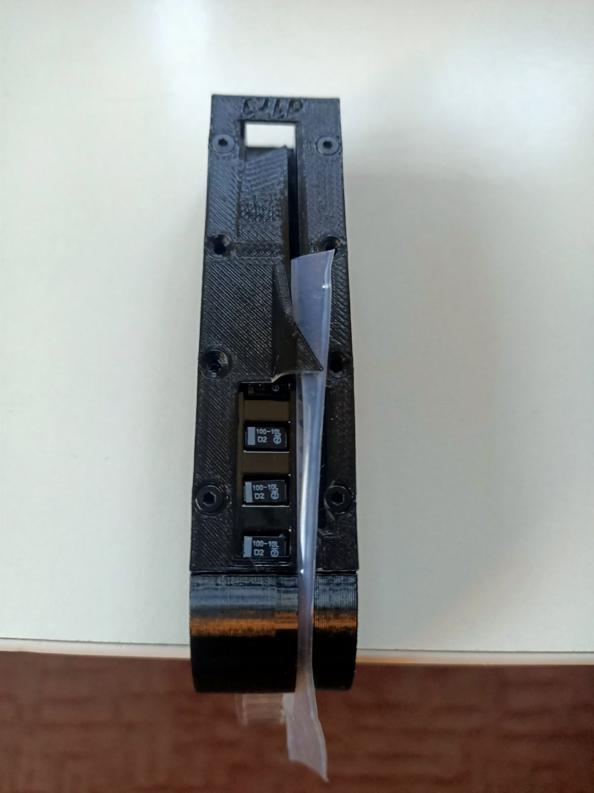 Фидер для лент 12 мм (фото: ADT)