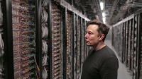 Илон Маск раскрыл карты: почему Tesla отказалась от суперкомпьютера Dojo и назвал преемника - 2