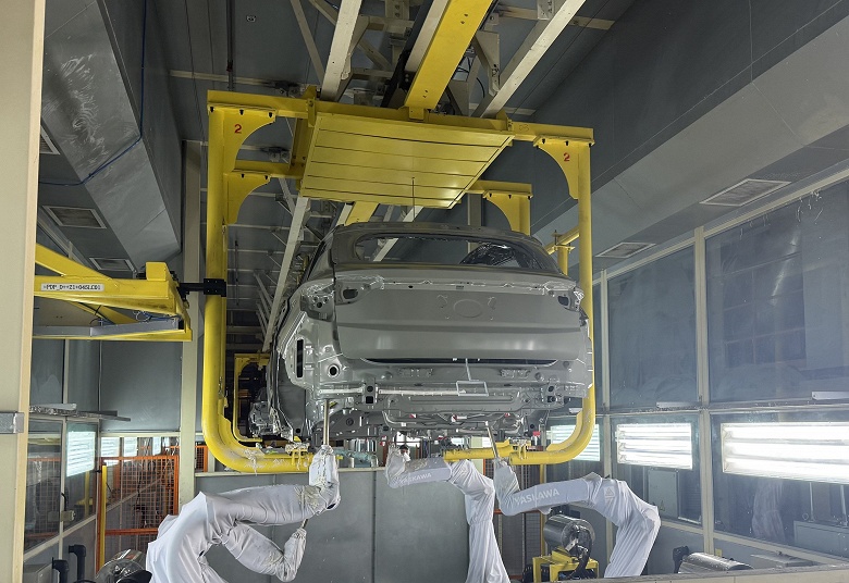 Большая роботизация и автоматизация: белорусский завод Belgee модернизировали 