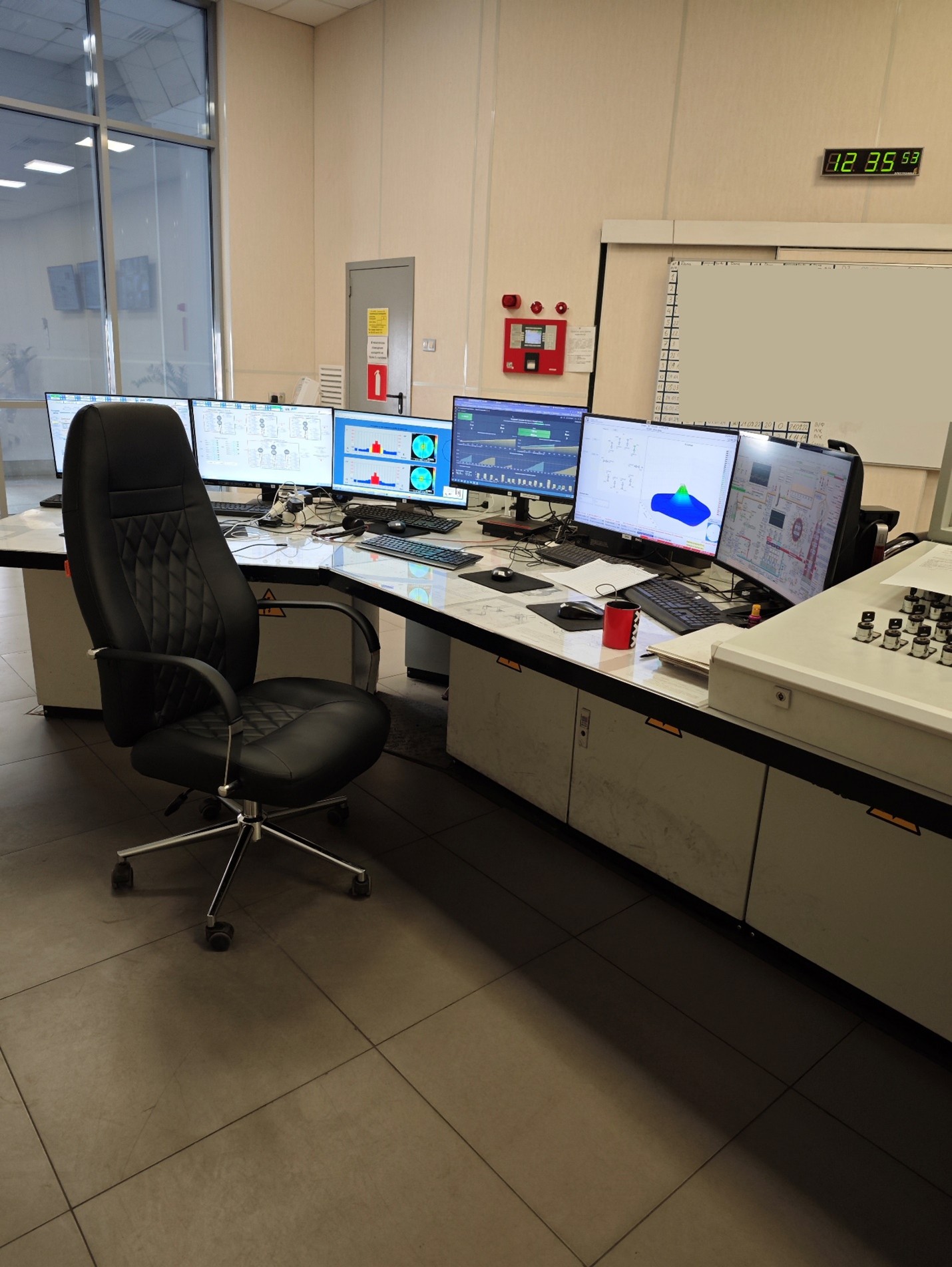 Не лезьте туда: 47 лет не оцифровывали, и нормально же работало - 9