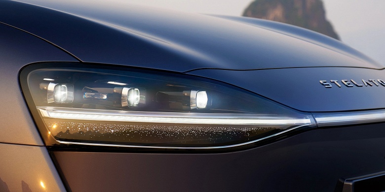 Первый универсал Huawei, круче Skoda Superb и Volkswagen Passat, показали внутри. Предзказы на Stelato S9T стартуют 18 августа