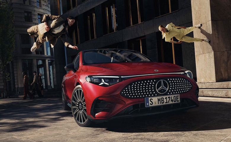 Mercedes-Benz будущего представили в России с мощностью 354 л.с.: новейший Mercedes-Benz CLA &mdash; первая модель с собственной операционной системой MB.OS