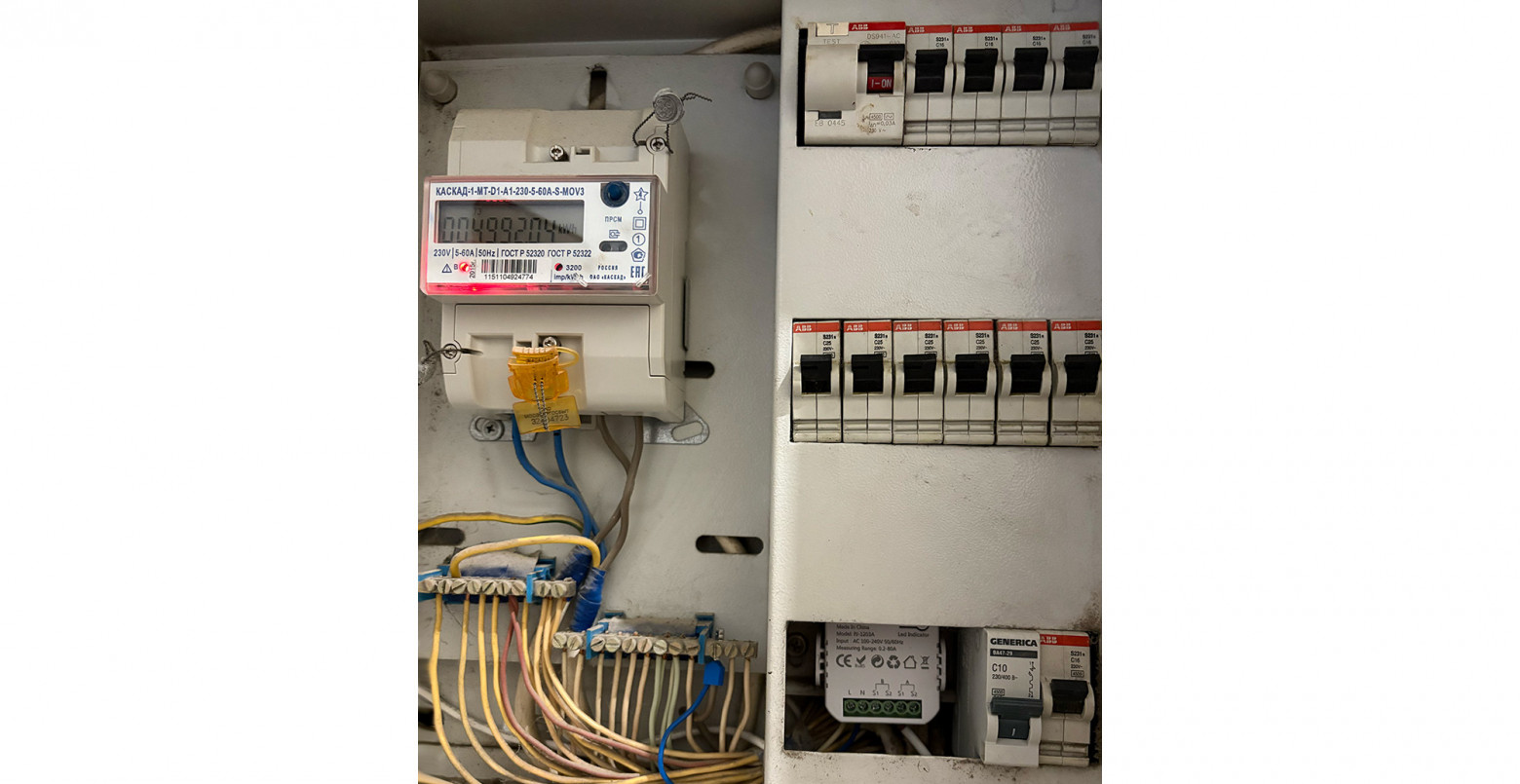 Электрический щиток с Tuya Zigbee счётчиком