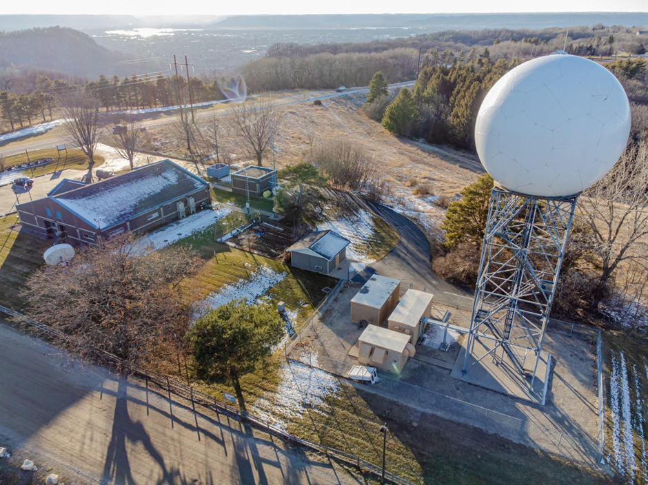 Радар NEXRAD возле Ла-Кросса, Висконсин. Источник